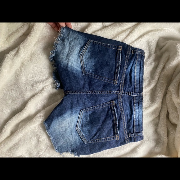 Blue Jean Shorts ♡︎♡︎ - Picture 3 of 4
